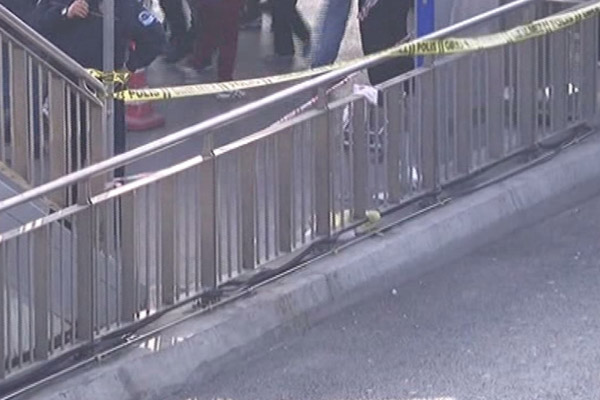 İstanbul’da metrobüs durağında patlama