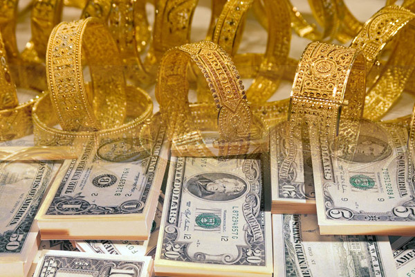 Döviz ve altın güne nasıl başladı?