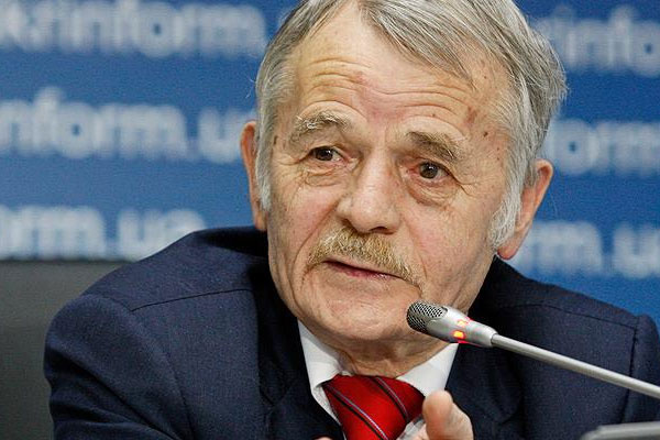 Rusya, Sovyet politikasına uyuyor