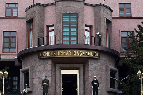 Genelkurmay: PKK'lı keskin nişancı teslim oldu