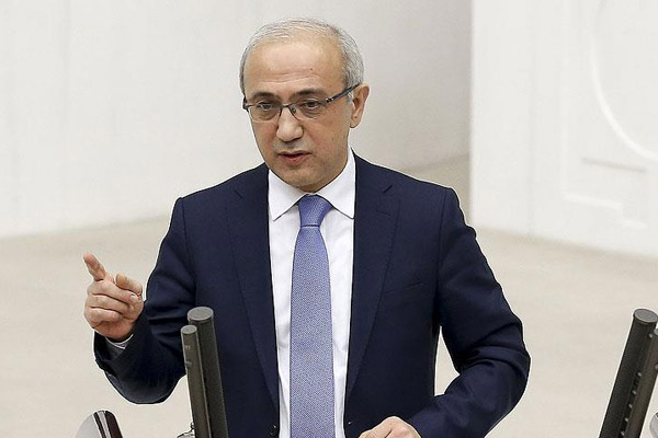 Elvan: Biz zikzak yapan parti değiliz