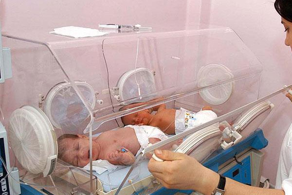 Canlı doğan bebek sayısı azaldı