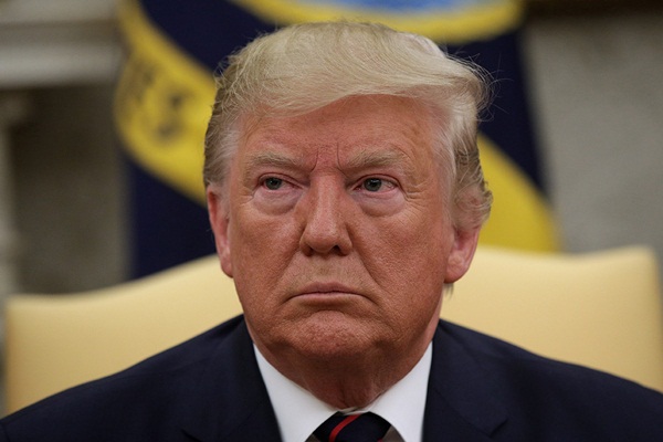 Trump, Katar Emiri ile Taliban'ın serbest bıraktığı rehineleri görüştü