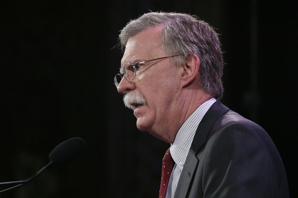 Bolton 2 ay sonra yeniden Twitter’da: Söyleyeceklerimden korktukları için mi engellendim?