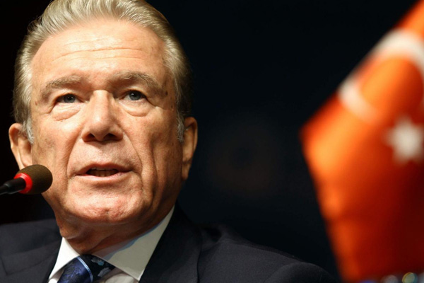 Ertuğrul Özkök: 'Erdoğan’la görüşen CHP’li” iddiasından yararlanan tek kişi Uğur Dündar