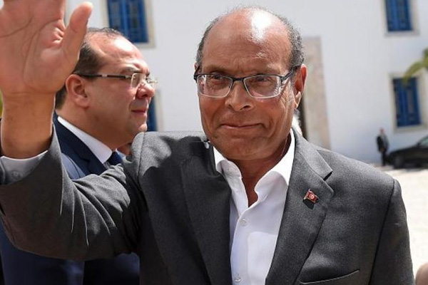 Tunus'un eski lideri Merzuki siyaseti bıraktığını duyurdu