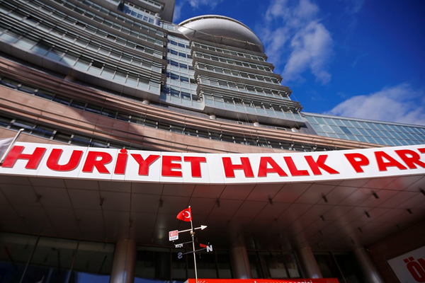 CHP'li isim: Değişik bir yapıyız