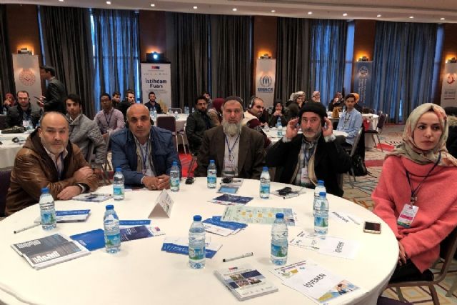 Suriyeli ve Türk kursiyerler 'İstihdam Fuarı'nda buluştu