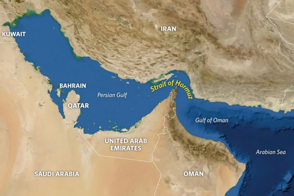 Hollanda Hürmüz Boğazı’na askeri gemi gönderiyor