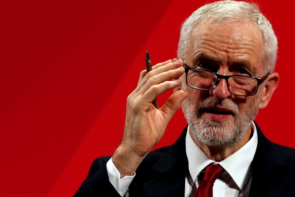Jeremy Corbyn: Brexit sonrası İngiltere'nin sağlık sistemi ABD'ye satılacak