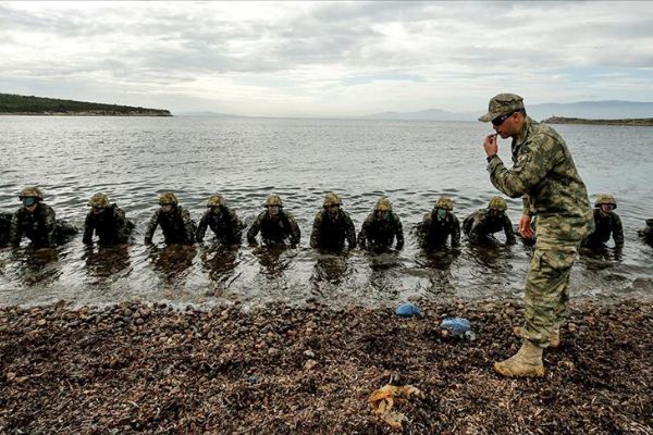 Karada ve suda düşmanın korkulu rüyası: Amfibi piyadeler