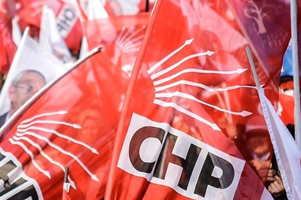 Gaffar Yakınca: CHP sadece fikren değil, İnsan kalitesini anlamında da dökülüyor!