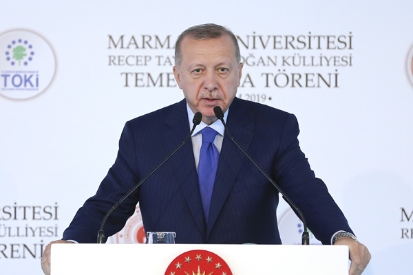 Erdoğan'dan Macron'a yanıt: Kendi beyin ölümünü kontrol ettir