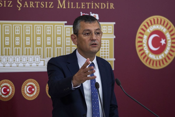 CHP'li Özgür Özel: Macron'un ifadeleri hadsizliktir