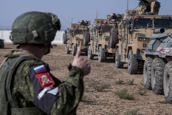 Türk-Rus birliklerinden 12. kara devriyesi