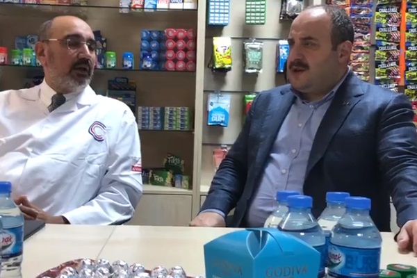 Bakan Varank'tan Yıldız Holding'e ziyaret