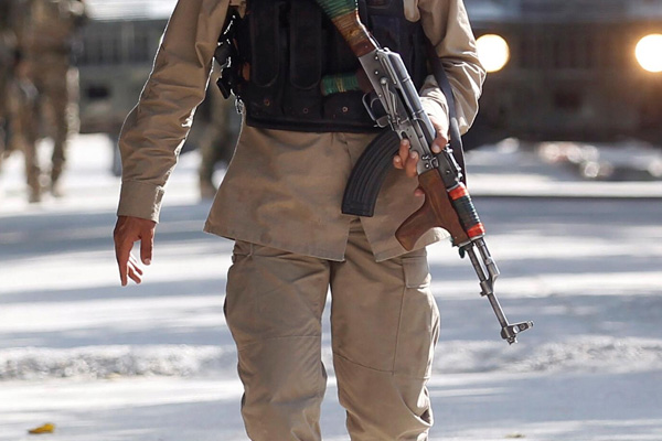 Afganistan'da Marca ilçesi Taliban'dan geri alındı