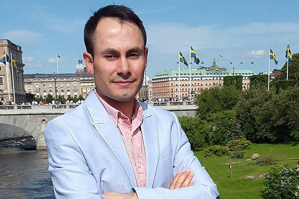 İsveç'te Türk asıllı siyasi parti lideri Yüksel, aşırı sağcı ve ırkçıların hedefinde