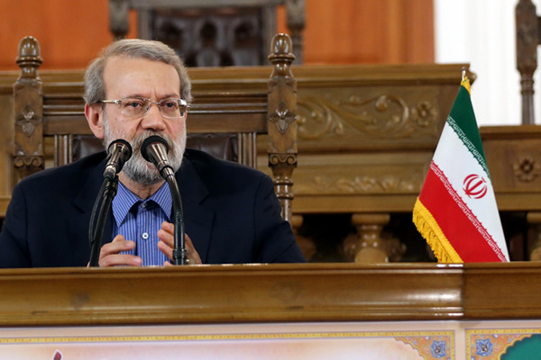 İran Meclis Başkanı: Irak'ta, Sistani olduğu için endişeli değiliz