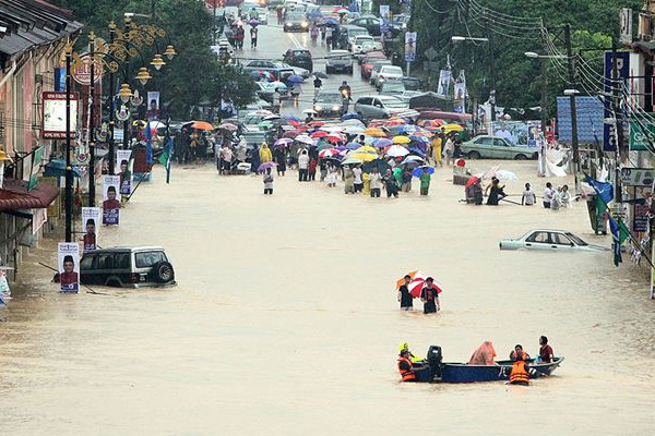 Malezya'da sel: 11 binden fazla kişi tahliye edildi