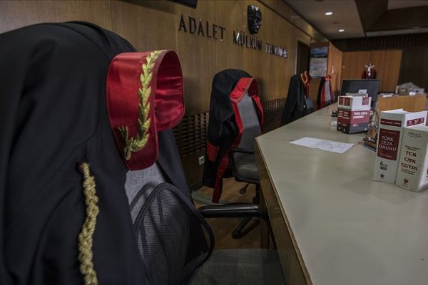 Hakim ve savcıların görevde yükselme kararları