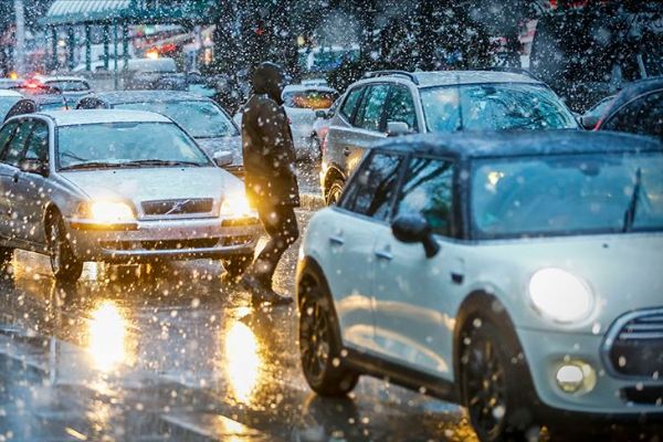 Soğuk ve yağışlı hava geliyor