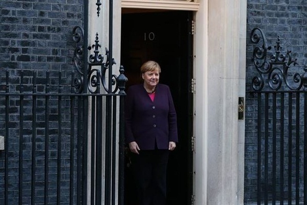 Merkel: İyi ve yararlı bir görüşme yaptık