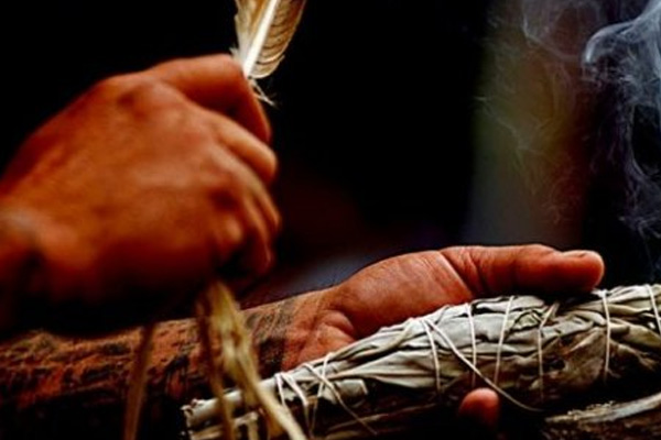 IKBY'de büyü yapmak artık resmen yasak!