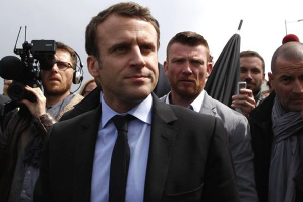 Macron için zor gün