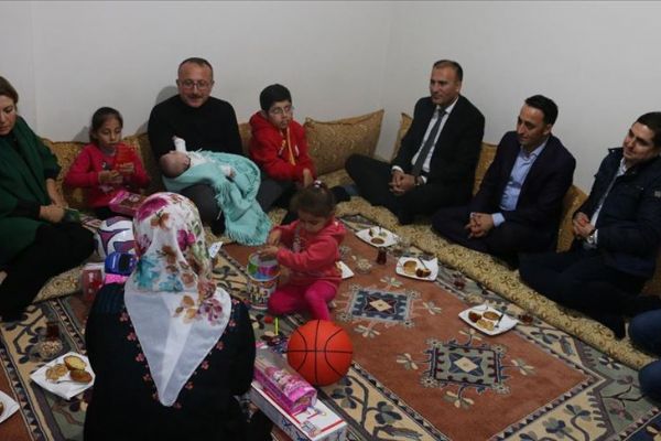 Siirt'te 4 bin 500 öğretmen 4 bin 500 aileye konuk oldu