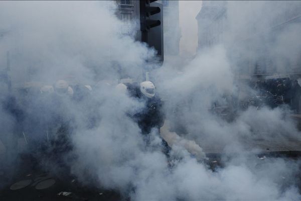 Fransa'daki emeklilik reformu protestolarına katılım 500 bini buldu