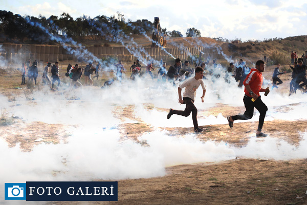 Gazze sınırındaki 'Büyük Dönüş Yürüyüşü' gösterileri tekrar başladı