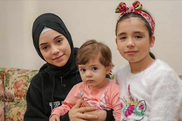 Suriyeli kardeşlerden dünyaya 3 dilde yardım çağrısı