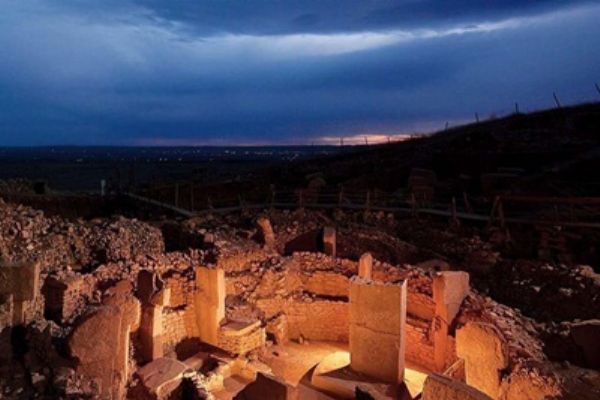 Seval Özcan’ın “Dünya Markası Olma Yolunda Göbeklitepe” konferansı Uluslararası Ankara Marka Buluşmalarında büyük ilgi gördü