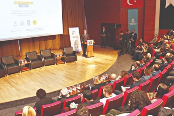 Teknolojiseverler Başakşehir’de buluştu