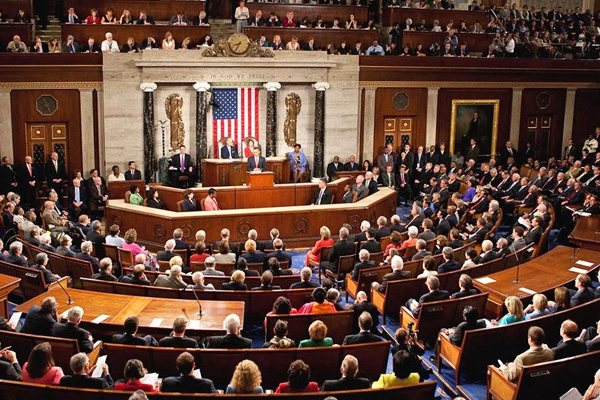 ''Trump'ın azil maddeleri'' oylaması ertelendi