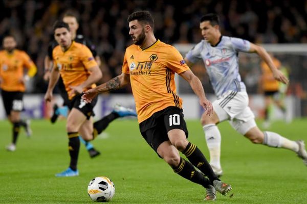 Beşiktaş Avrupa Ligi'ne farklı mağlubiyetle veda etti