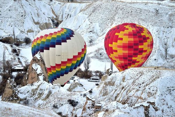 Kapadokya'da sıcak hava balonları 2 gündür uçamıyor