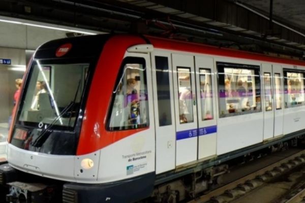İstanbul metro seferlerinde aksama