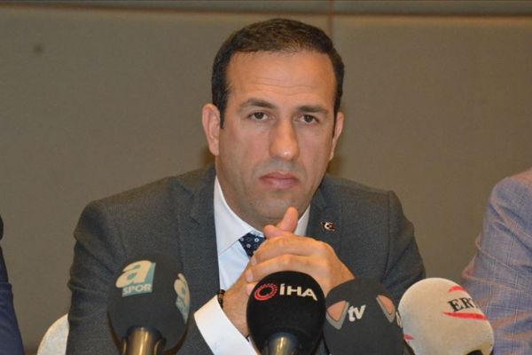 'İyi bir futbolla 3 puan aldık. Çok mutluyuz'