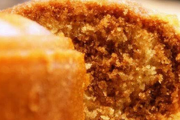 İran'da paketli keklerde ilaç çıktı, istihbarat olaya el koydu