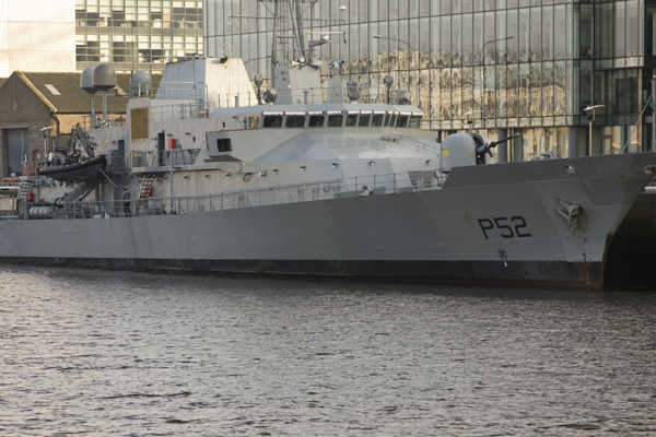 ''BAE'li firma Libya ambargosunu deldi''