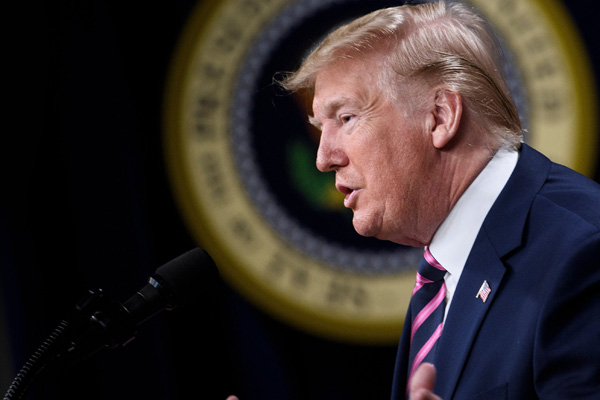 Trump'tan ''küreselcilere'' suçlama