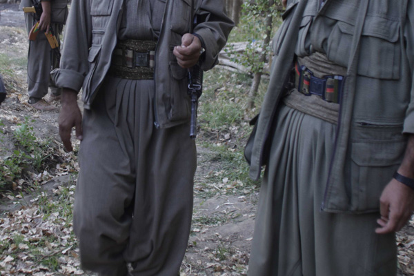 Suriye'nin kuzeyinden kaçan 3 YPG'li teslim oldu