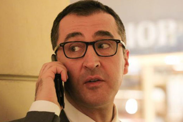 Türk kökenli Alman politikacı Cem Özdemir'in evine saldırı