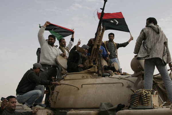 Libya'da Hafter'e karşı seferberlik ilan edilen şehir sayısı 7'ye yüksledi