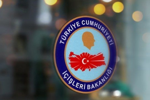 Kosova uyruklu 2 terörist sınır dışı edildi