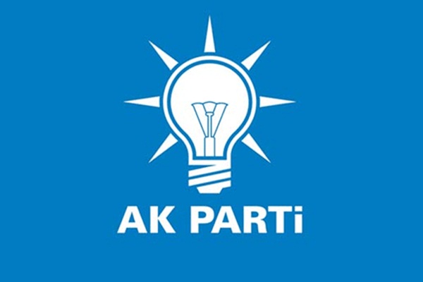 AK Parti'de istifa