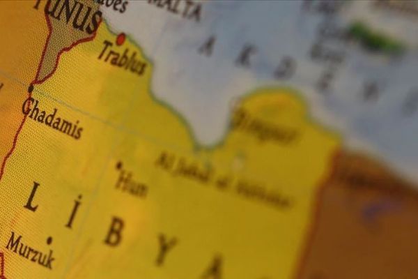 Libya'da Hafter güçlerinden Trablus'taki yerleşim yerlerine füze saldırısı