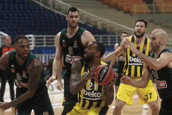 THY Avrupa Ligi: Fenerbahçe Beko aleyhine 'hakem hatası' yapıldı